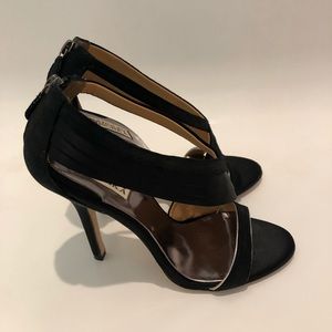 Black Fashion Heels Size 8.5